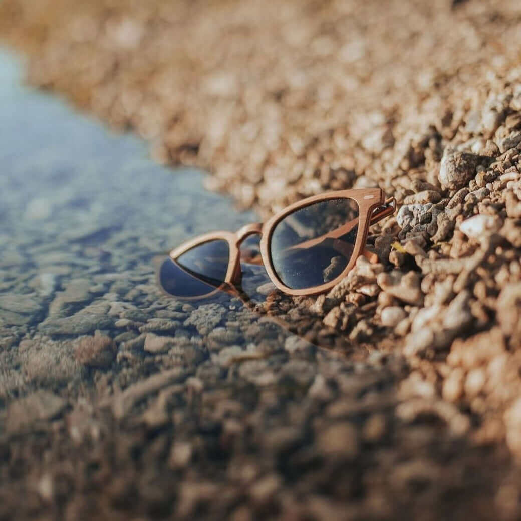 Lark - Unisex Wooden Sunglasses - Gafas Y Gafas
